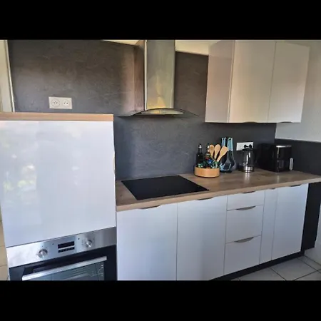 アパート Riedisheim, F3confort & Tranquillite Prive & Parking Prive Riedisheim