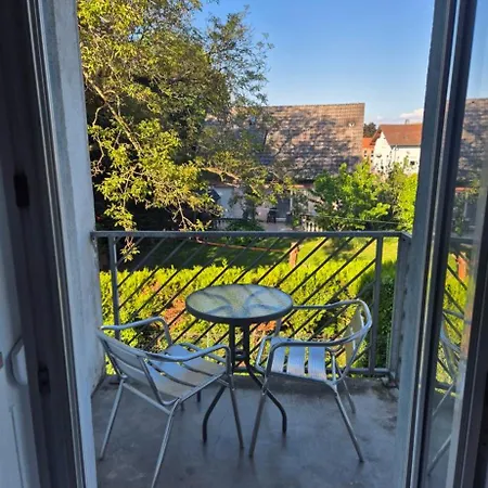 Riedisheim, F3confort & Tranquillite Prive & Parking Prive